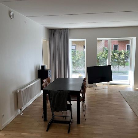 Charming Aalborg Apartment With Parking Exterior foto